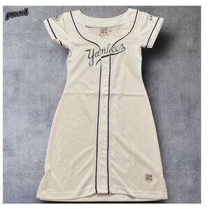 Cooperstown Collection New York Yankees Jersey Dress S 4